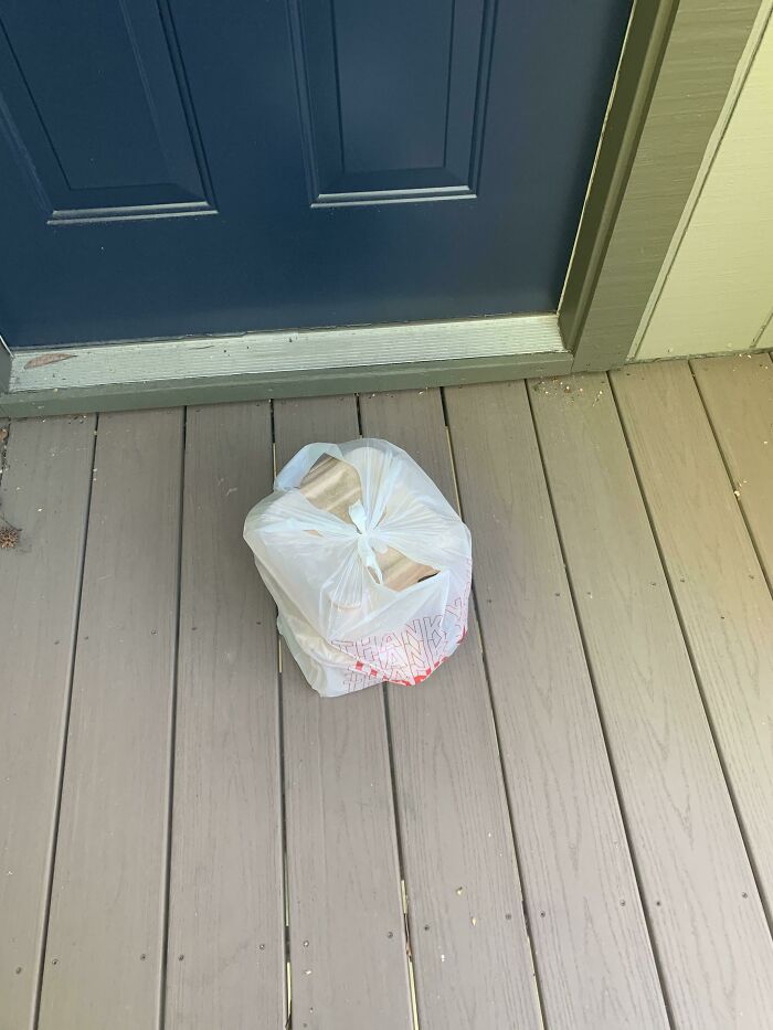 I Didn’t Order Doordash. Looks Like Someone Didn’t Get Their Food From Last Night, Or Maybe From A Few Days Ago. I Haven’t Been Outside In Four Days