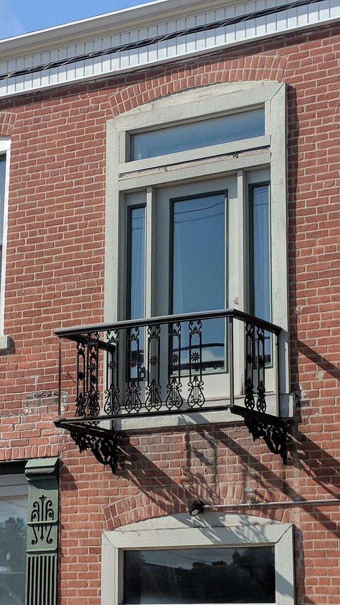 This Balcony Without A Floor