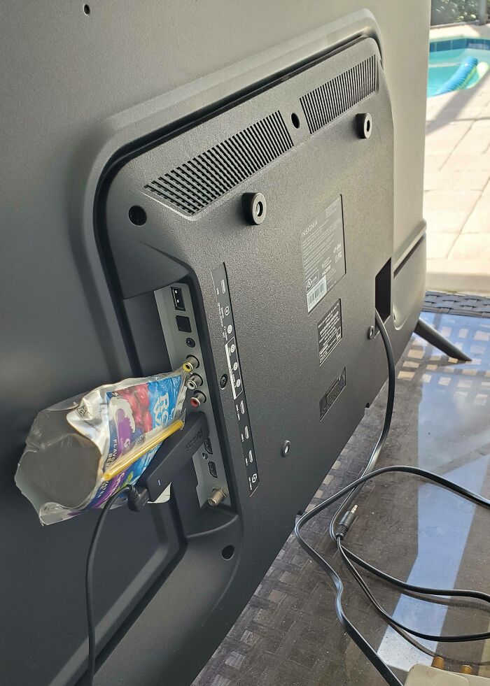 Roku Stick To Hot? Ice Cold Juice Box Wedged Behind It
