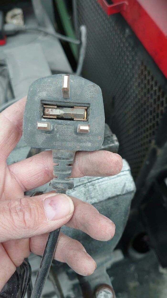 Electrician Friend Just Sent Me This, Found During A Portable Appliance Test