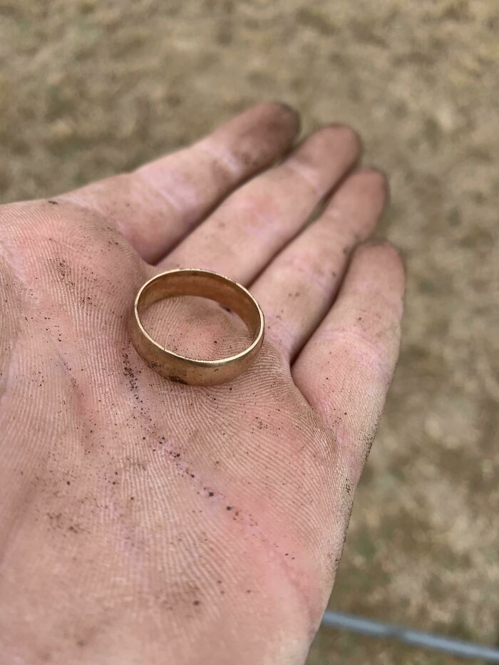 After A Little More Than A Year Of Detecting I Finally Got My First Gold Ring! It’s Only 10k But Gold Is Gold And I’m Excited About It!