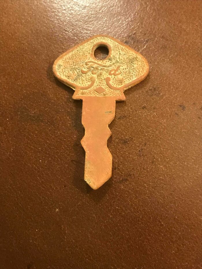 Found An Old Model T Ford Key Today! Made Between 1919-1927. It Was Super Deep, Probably About A Foot Down At An Old Church