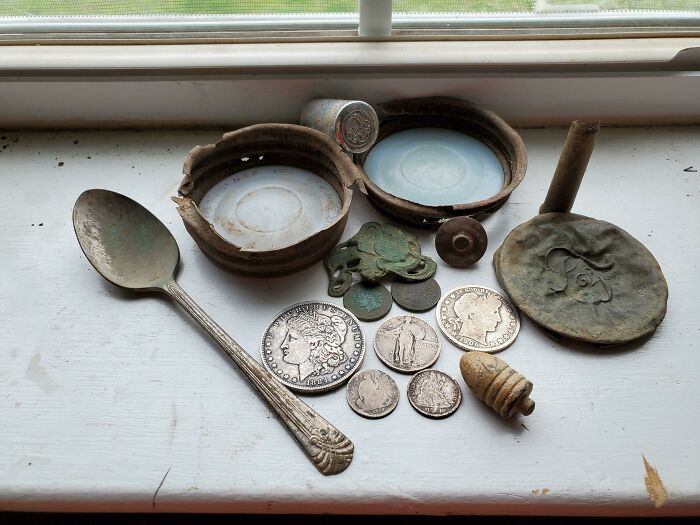 All My Good Finds From A 1880s Hotel