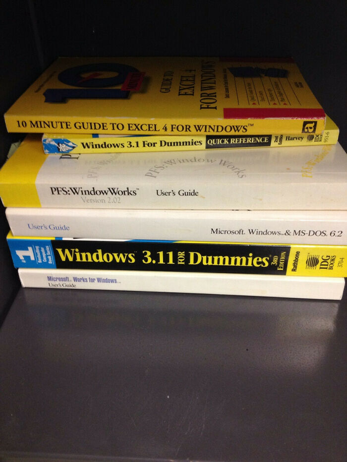 Elderly Neighbor Gave Me These After Her Husband Passed Away. She Knows That I Work With Computers. I Said Thank You