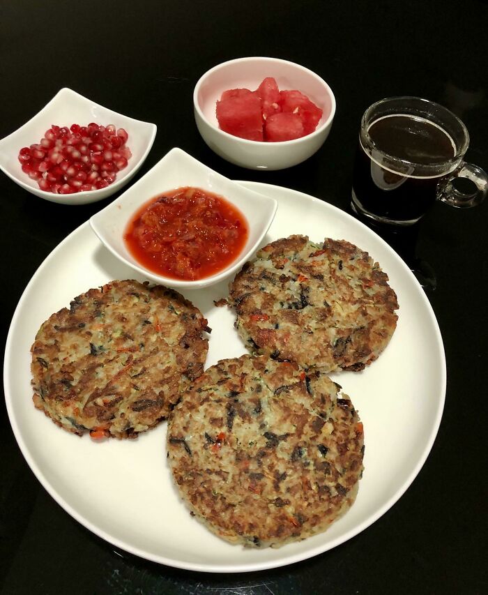 Leftover Rice Doesn’t Have To Be Made Into Fried Rice Only. You Can Crack A Couple Of Eggs, Add Some Vegetables & Protein (Or Not) , Fry Them As Patties, Turning Them Into Potato Tostie Like Rice Pancakes. Add Flour To Make It Stick Better If Not Worrying About Gluten-Free