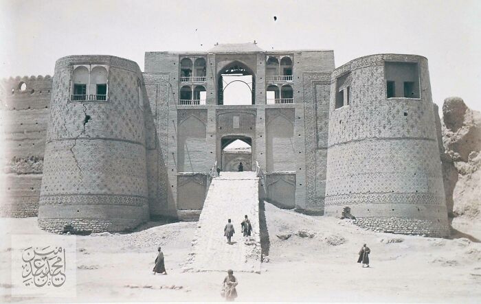 Nahavand Castle In Nahavand, Iran. Built During The Sassanian Era (224–651 Ad), It Was Demolished In The Late 1800s Because The Shah Believed There Was Treasure Hidden Underneath