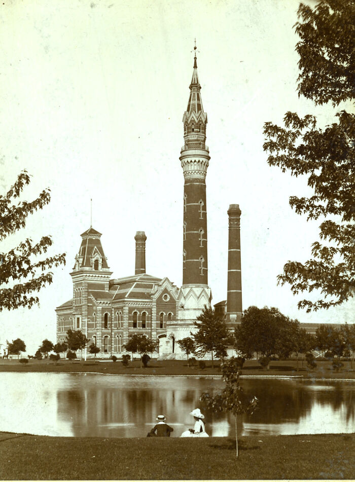 Waterworks Park Water Tower, Detroit Mi, Built In 1876, Closed In 1941 And Demolished In 1945