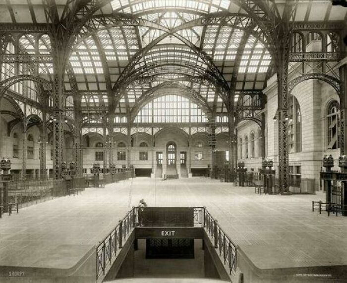 Pennsylvania Station, New York City (1910-1963). Demolished To Make Way For Madison Square Garden