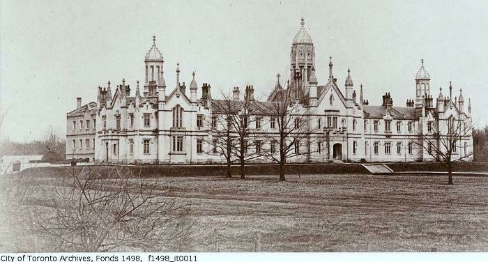 Old Trinity College, Toronto. Build 1852. Expanded 1877, 1882, 1894. Abandoned 1925. Fire Damage 1929. Demolished 1956