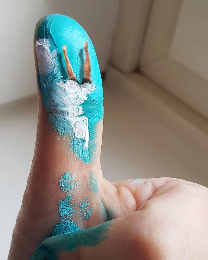 Artist Uses His Hands As A Canvas To Show His Hidden Worlds (39 Pics)