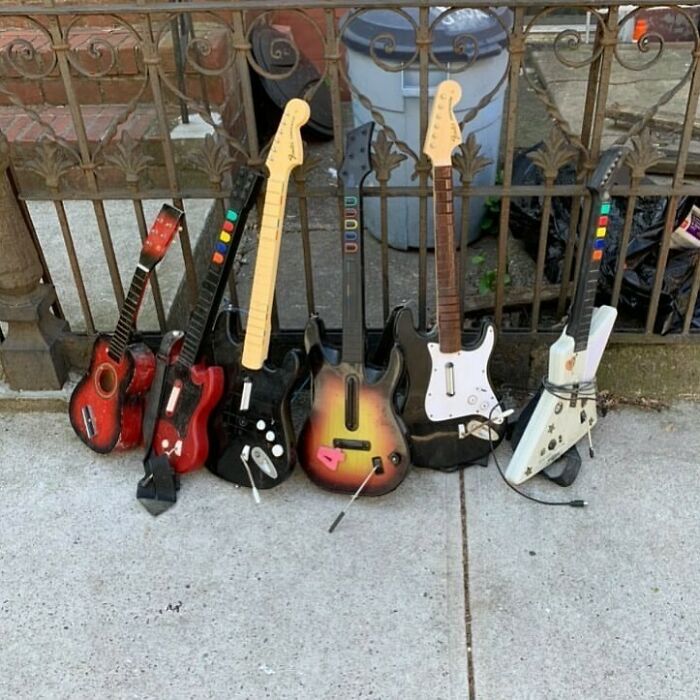 Anyone Interested In Forming A Band? Java Street And Manhattan In Greenpoint