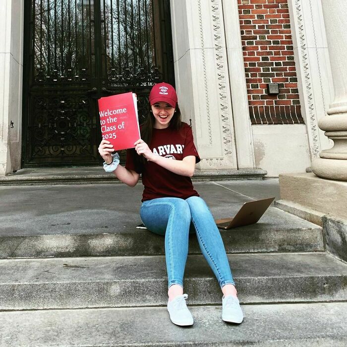 18-Year-Old's Harvard Admissions Essay Is Going Viral And It Speaks To Everyone Who Has Lost A Parent