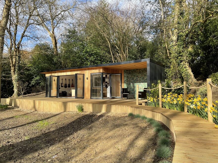 The Couple Who Left Marketing To Build Garden Rooms Creates An Outdoor Office Unlike Any Other