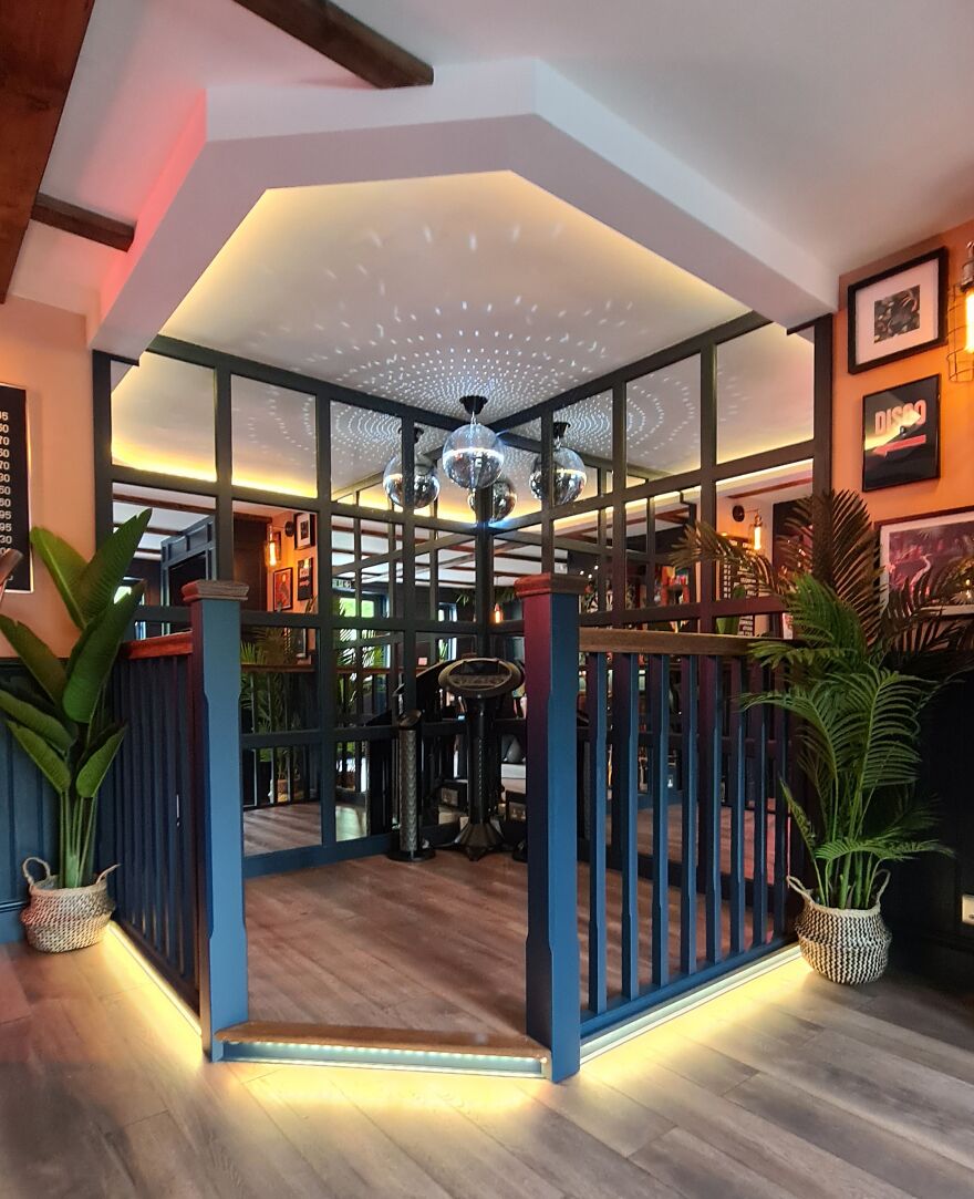 Pub In The Garden