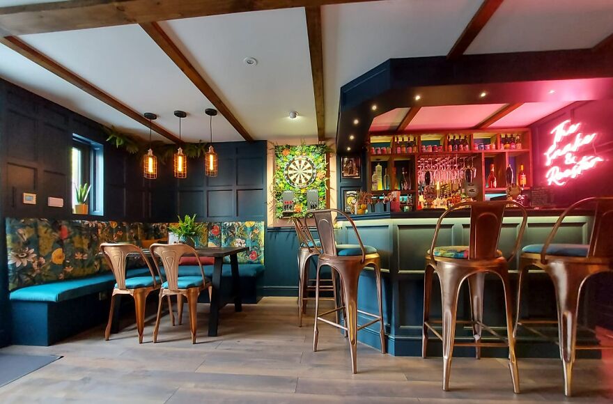 Pub In The Garden