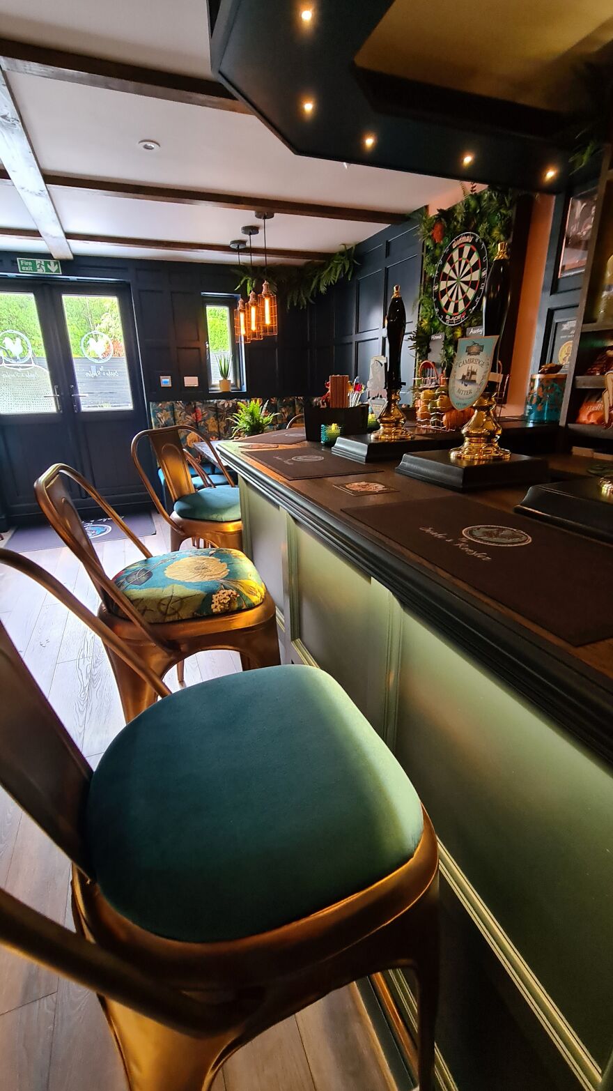 Pub In The Garden