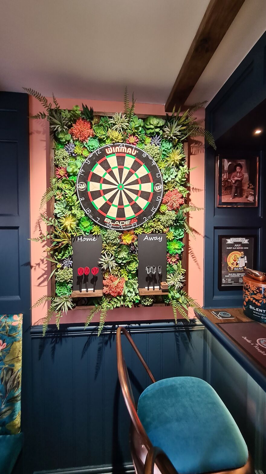 Pub In The Garden