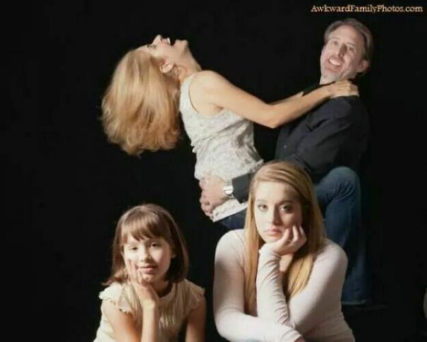 Try Not To Cringe At These Family Photo Fails