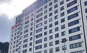 Nearly Everyone In This Alaskan Town Lives In The Same Building, Woman Shares The Inside Scoop On What It’s Like