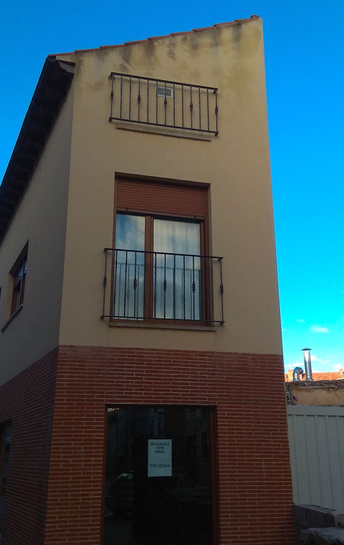Super Useful Balcony In Spain