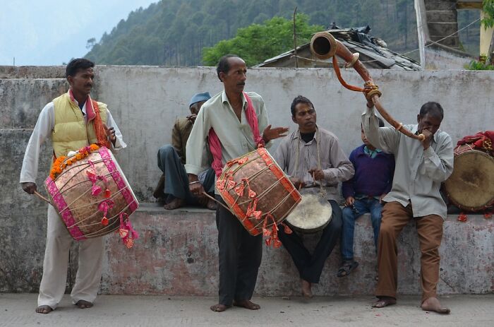 There Is A Law In East Punjab, India That Requires Notifying People Of A Locust Invasion By Beating A Drum