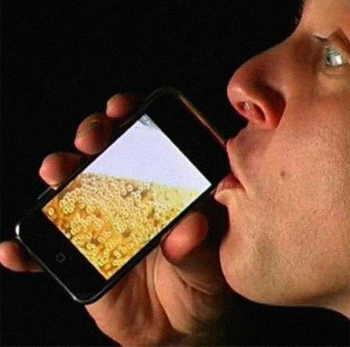 These iPhone Apps Where You Drank Fake Beer