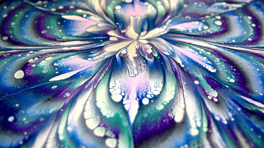 Floetrol And Glue Pouring Medium ~ Reverse Flower Dip ~ Acrylic Pouring ~ Fluid Art Painting Floetrol And Glue Pouring Medium ~ Reverse Flower Dip ~ Acrylic Pouring ~ Fluid Art Painting
