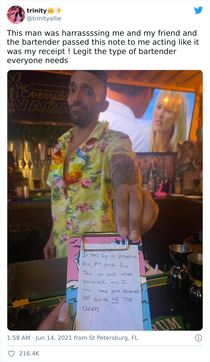 Hero Bartender Goes Viral For Giving A Fake Receipt With A Note To Two Girls Being Harassed By A Creepo