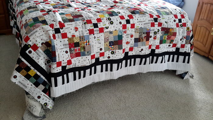 A Quilt For My Husband That I Have A Hard Time Finishing.....