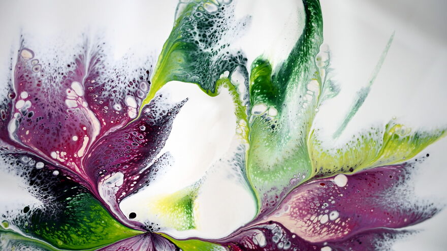 Simple Acrylic Pour Flower Painting ~ Flower Dip Technique ~ Beginners Step By Step Tutorial Simple Acrylic Pour Flower Painting ~ Flower Dip Technique ~ Beginners Step By Step Tutorial