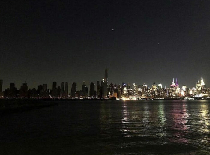 Photo Of The NYC Blackout From My Friend