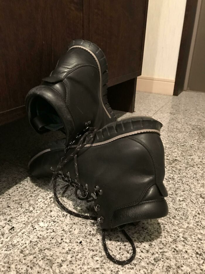 The Way The Movers Arranged My Boots To Keep My Floor Clean (Japan)