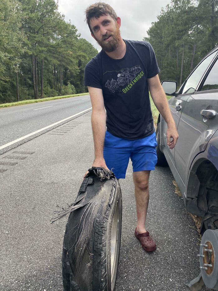 Apparently It’s A Bad Idea To Try To Drive From New Orleans To Jacksonville On 6 Year Old Tires While Towing A 5x8 Uhaul Trailer. Shockingly The Tire Didn’t Actually Pop, The Tread Just Separated. Silly Me. Lesson Learned. And Yes. I Wear Crocs. Get Over It