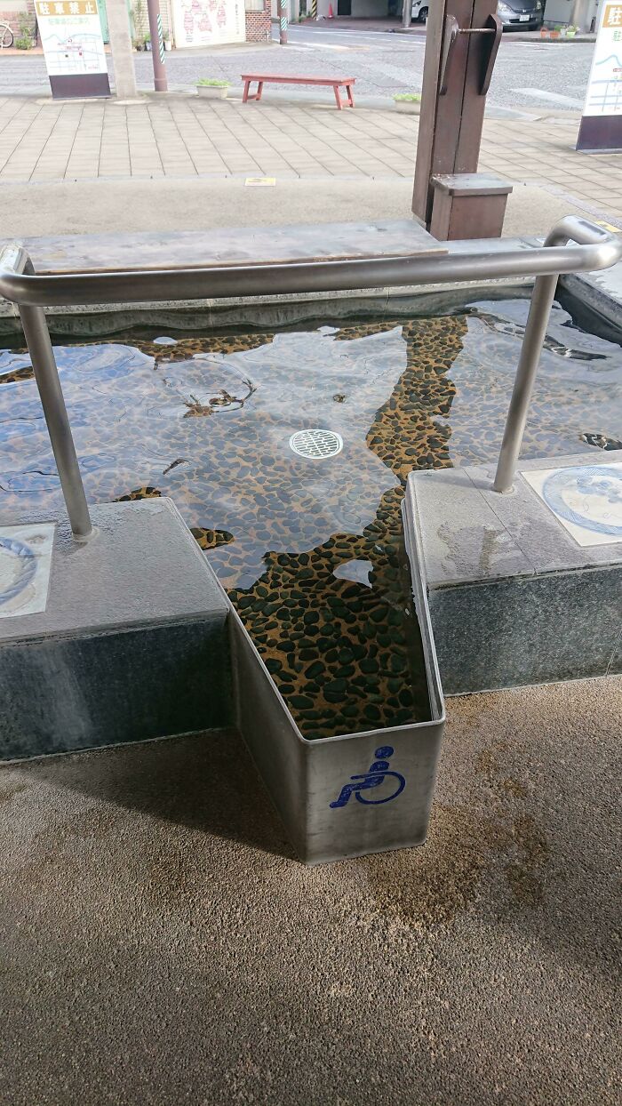 This Public Onsen Foot Spa In Japan Designed So That Wheelchair Users Can Use It Too