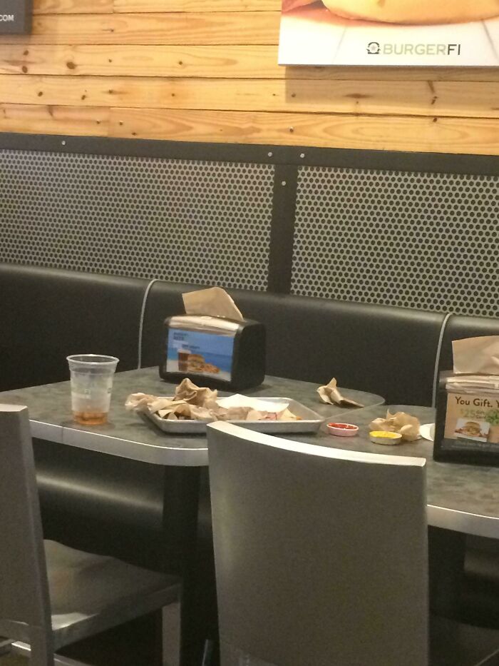 People Who Leave Fast Food Places Like This