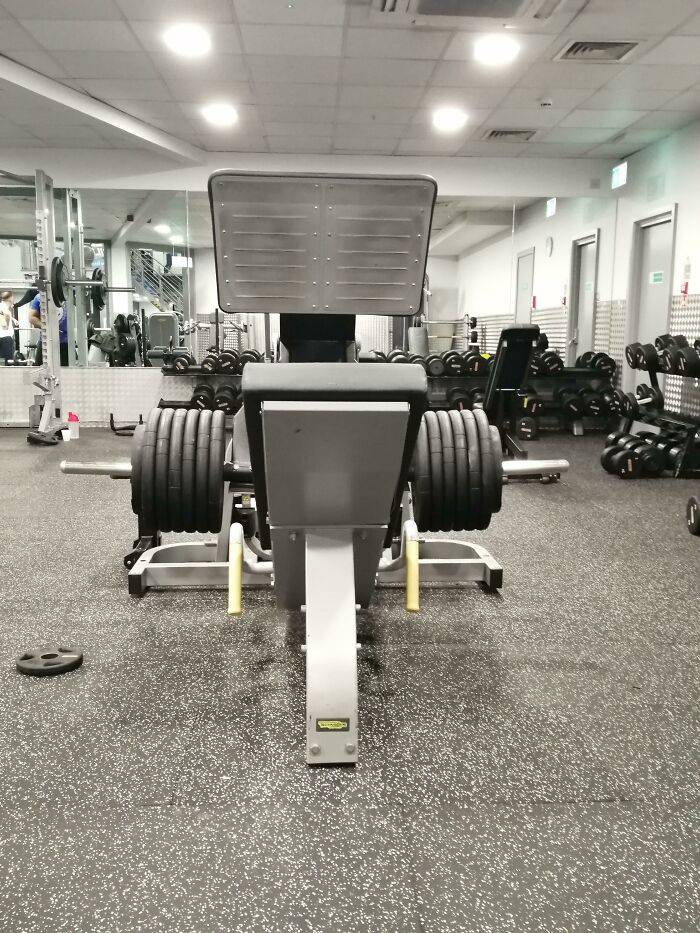 Leaving 14 Weights On A Machine For The Next Person To Move