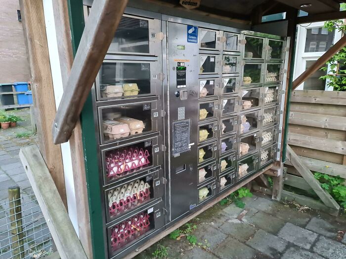 Soy de los Países Bajos y tenemos máquinas expendedoras de huevos