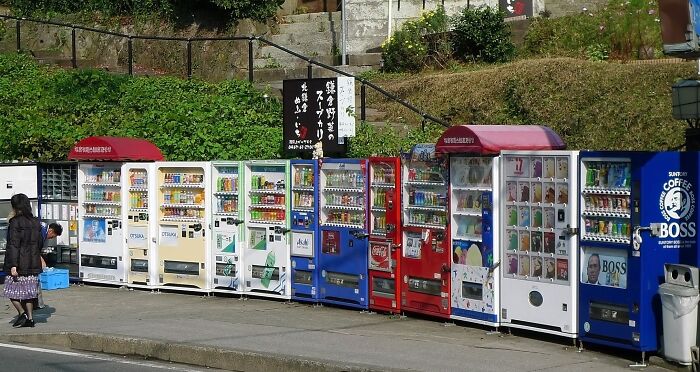 Japón tiene máquinas expendedoras de casi todo