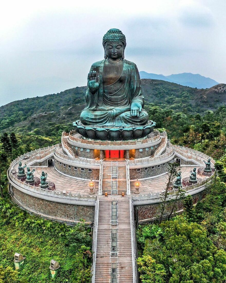 Tian Tan Buddha In Hong Kong
