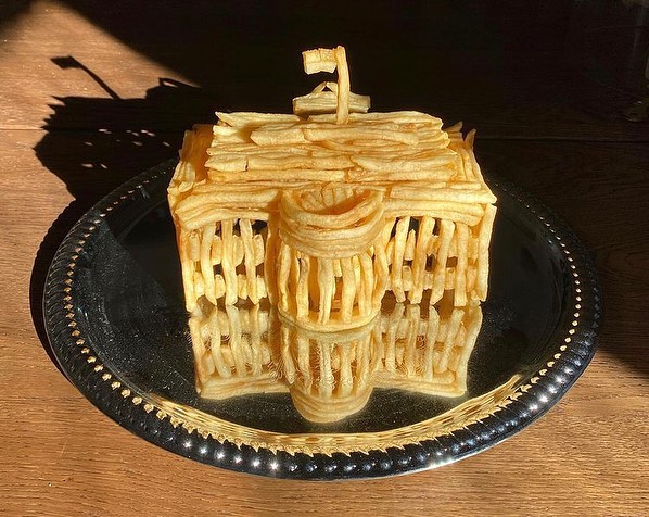 Fast food nation 🍟
by @sam_big_gulp