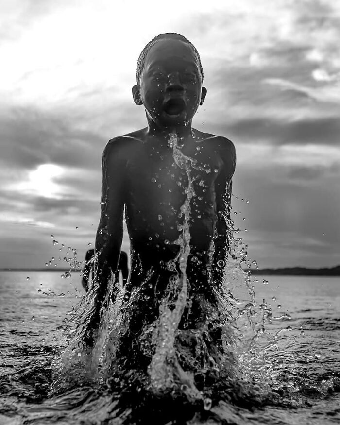 Everyday Life In Mozambique Through The Lens Of A Talented Photographer 60Dad377211Ea 700
