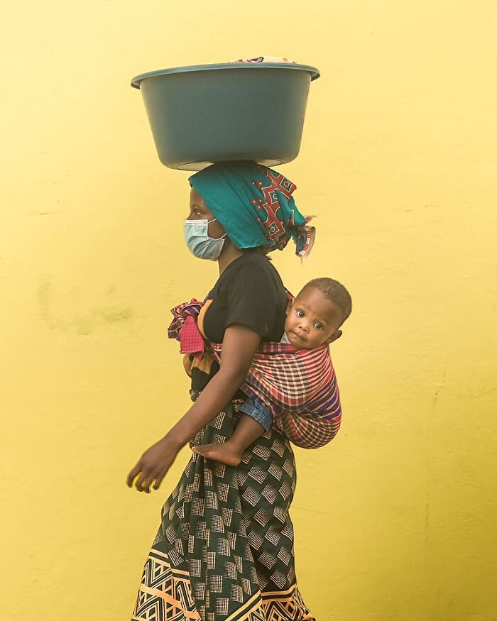 Everyday Life In Mozambique Through The Lens Of A Talented Photographer 60Dad3C0148C1 700