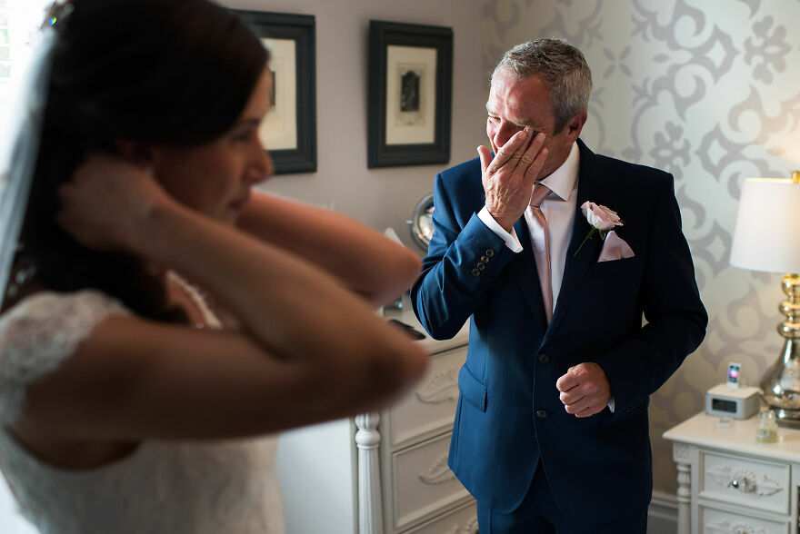 The Best Fathers And Brides Special Moments - Unposed Pictures From My Wedding Photography.