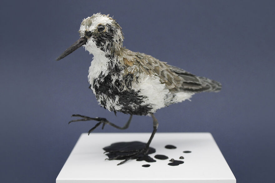 I've Created These Animal Sculptures To Show The Consequences Of Ocean Pollution