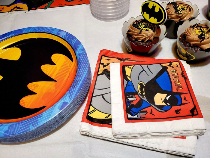 Boyfriend Organizes An Amazing Batman-Themed 32nd Birthday For His GF Who Always Wanted One But Was Told It's 'For Boys Only'