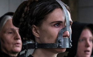 Woman Explains Why Gossiping Was Stigmatized By Men And Many Agree Her Opinion Has Great Points