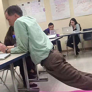 This Instagram Page Is Dedicated To Sharing The Ridiculous Ways People Were Caught Standing In Public, And Here Are 42 Of The Best Stances