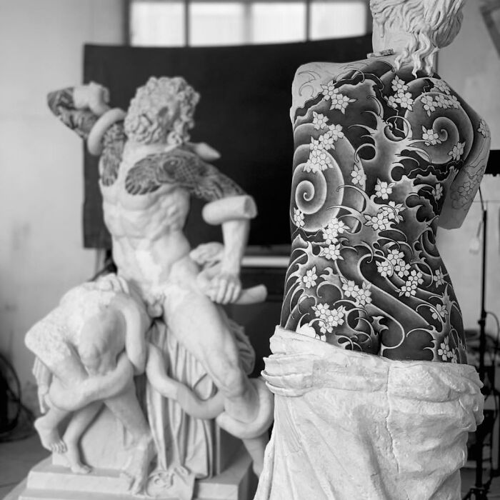 Realistic-Tattoo-Classical-Sculptures-Fabio-Viale