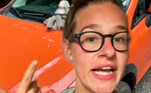 Woman Finds Teddy On Car, Points Out It's A Tactic Human Traffickers Use To Kidnap People And Explains What To Do In Such Cases