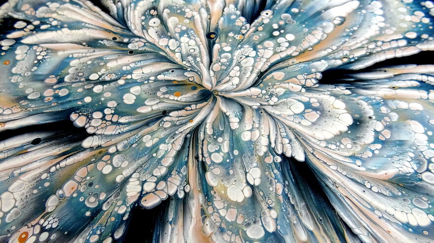 Glass Bottom Reverse Flower Dip ~ Fluid Art Flower Painting ~ Step By Step Tutorial Glass Bottom Reverse Flower Dip ~ Fluid Art Flower Painting ~ Step By Step Tutorial